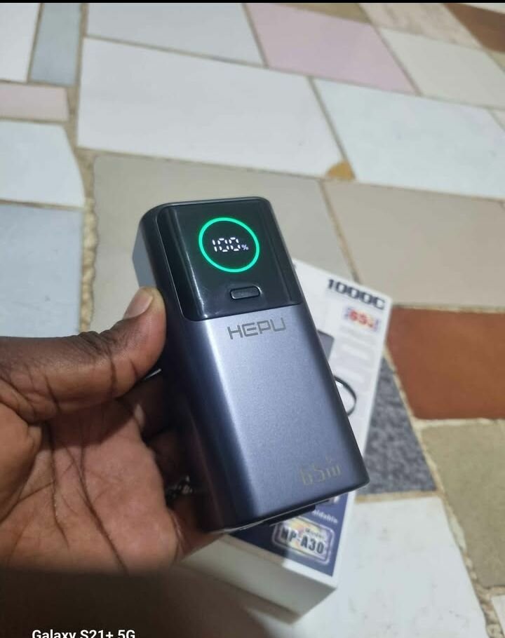 Chargeur rapide HEPU 65W