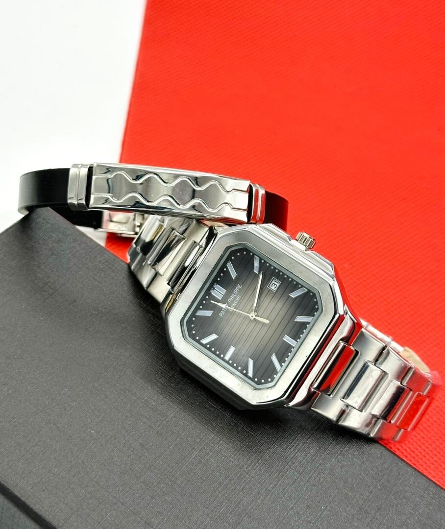 Montre en acier élégante