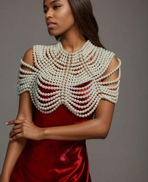 Épaulettes en perles élégantes