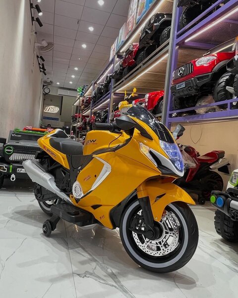 Moto électrique enfant sportive