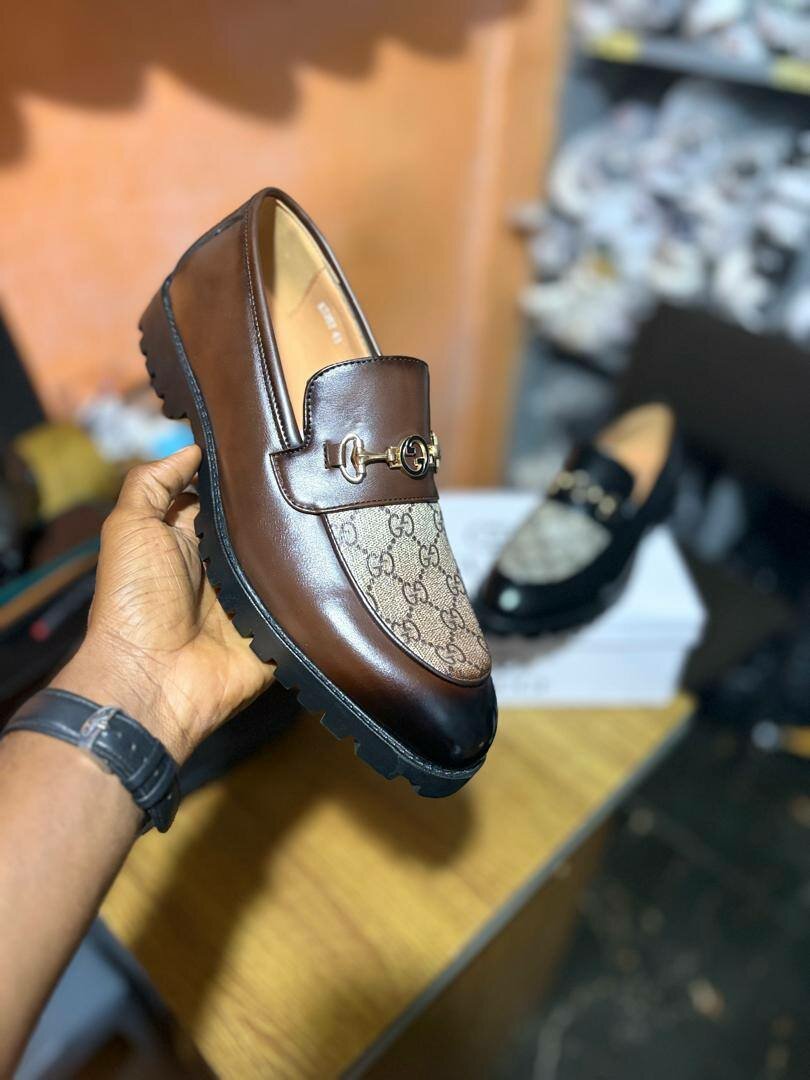 Mocassins élégants en cuir