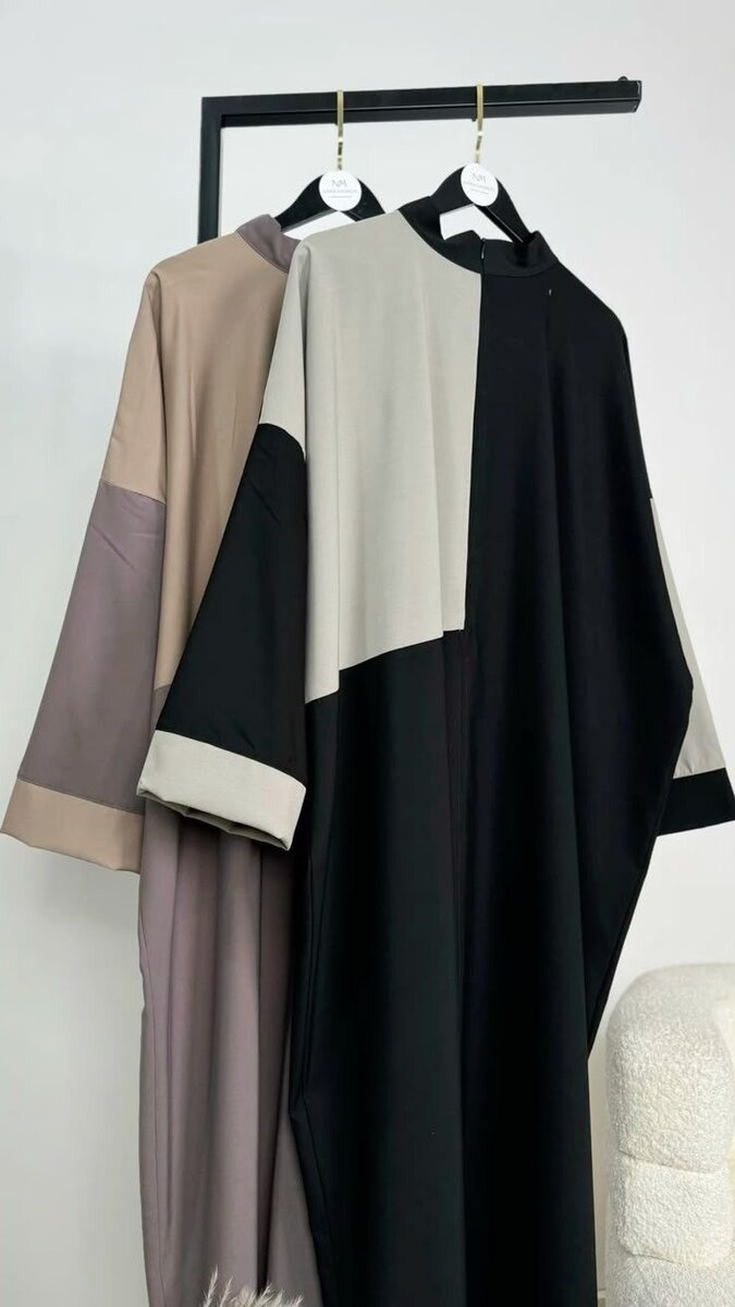 Abaya élégante en tissu léger