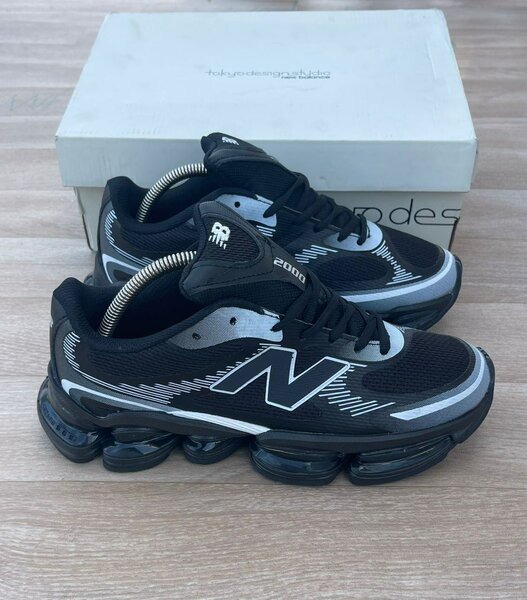 Sneakers New Balance 2002R