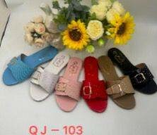 Sandales colorées élégantes