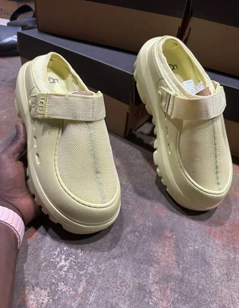 Chaussures sandales confortables pour homme