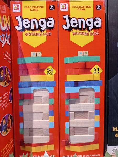 Jeu Jenga en bois coloré