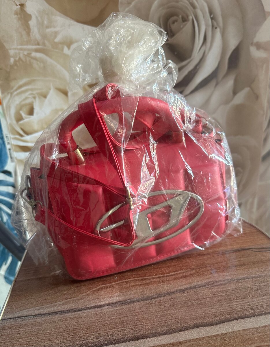 Sac à main rose élégant