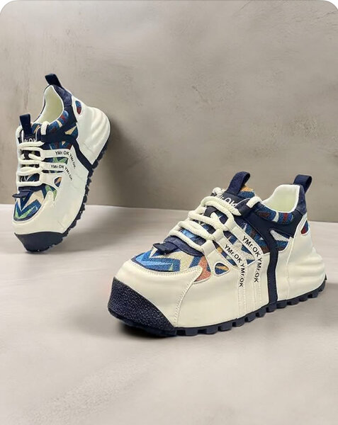 Chaussures sportives blanches et bleues pour homme