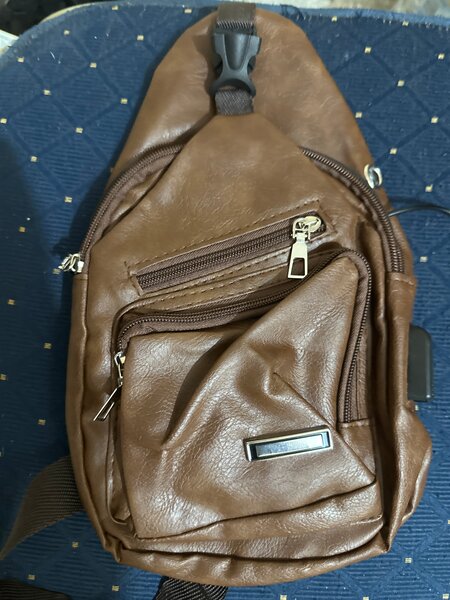 Sacoche bandoulière cuir USB