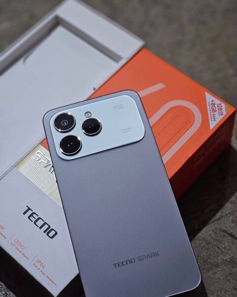 Tecno Spark 40 Smartphone