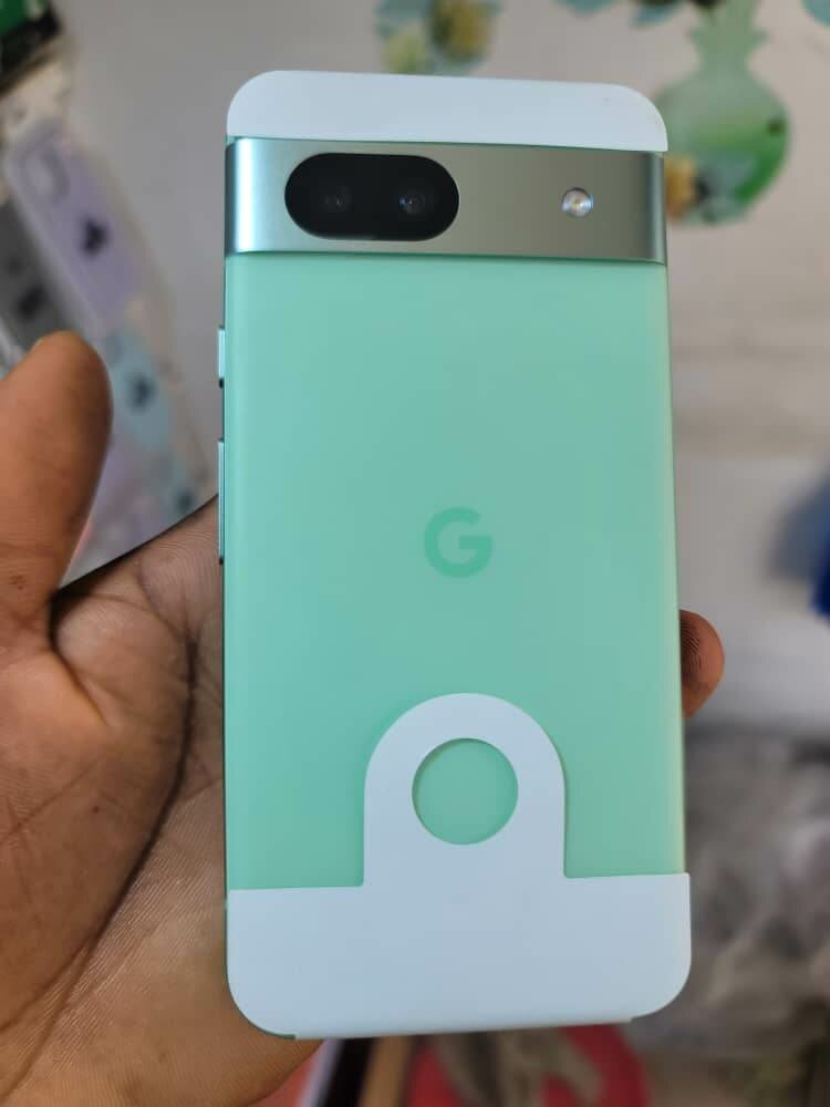 Google pixel 8A