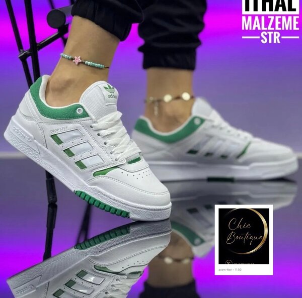 Baskets blanches élégantes