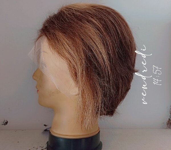 Perruque coupe dame