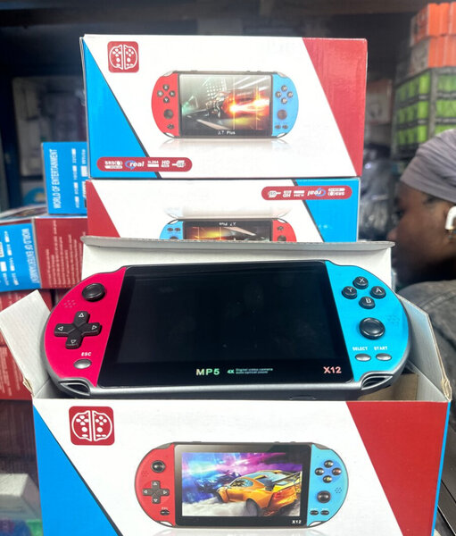 Console portable X12