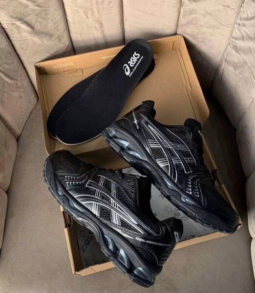Chaussures de course confortables Asics
