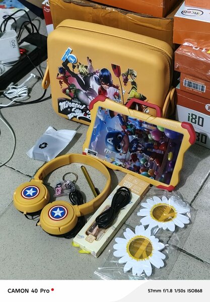 Kids Tablet Entertainment Set