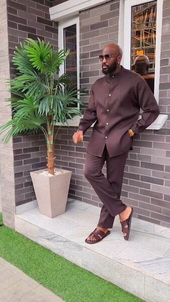 Tunique, taille neuf chez MHD