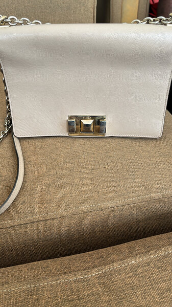 Sac à bandoulière élégant