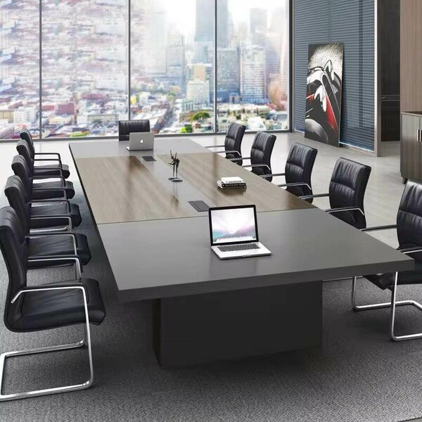 Grande table de conférence moderne