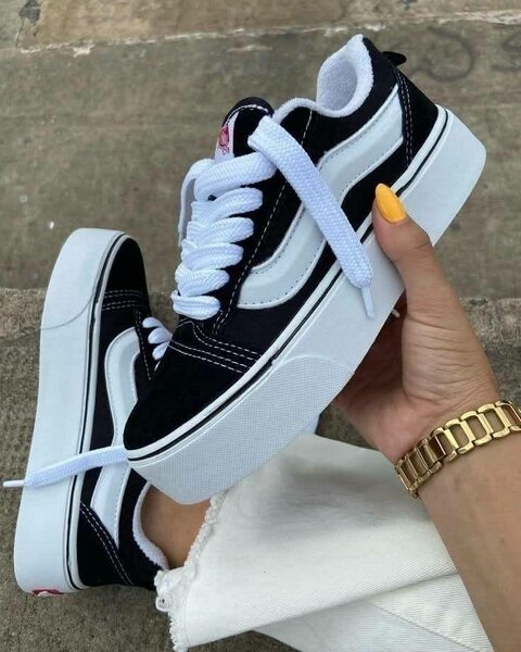 Baskets colorées unisexes élégantes