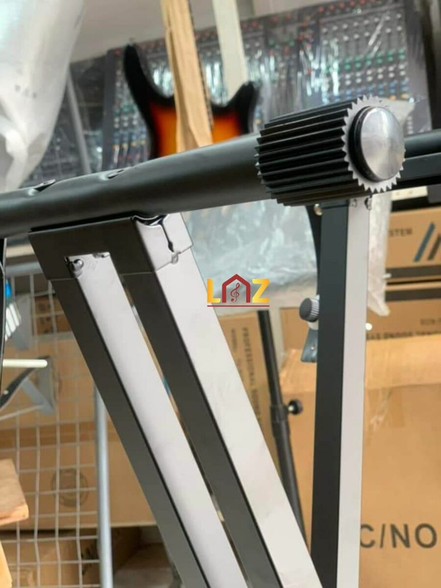 SUPPORT X POUR PIANO