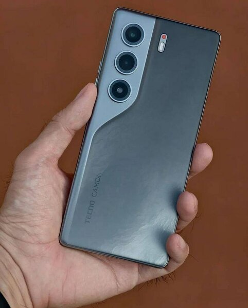 Tecno Camon 40 Pro Smartphone
