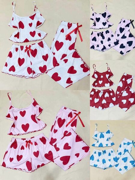 Ensemble short en maille à imprimé cœur