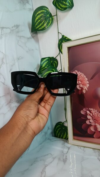 Lunettes de soleil rétro