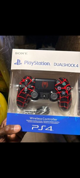 Manette PS4 Spider-Man