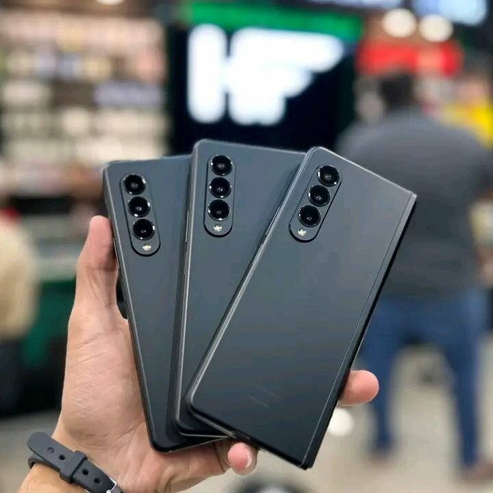 Samsung Galaxy Smartphones Ultra