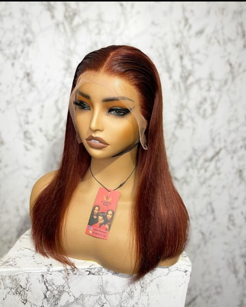 Perruque en Dentelle Ondulée