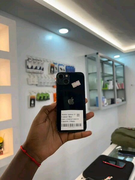 iPhone 13 simple 256 Go