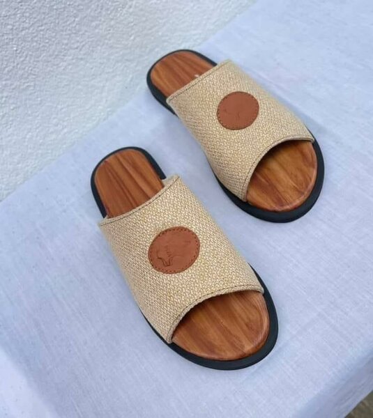 Sandales en cuir véritable