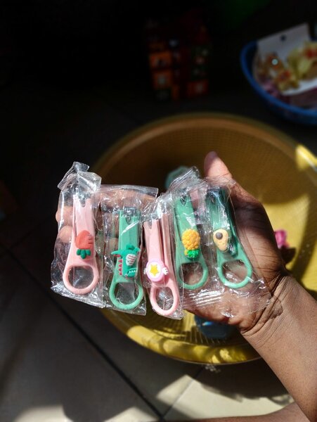 Coupes ongles stylés