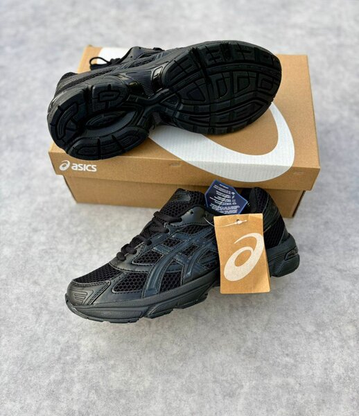 Asics Baskets Noir Homme