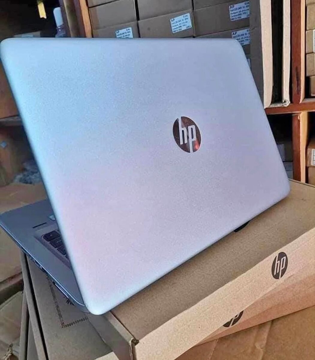 Ordinateur portable HP élégant