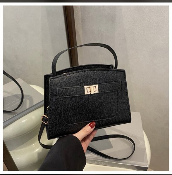 Élégants sacs à main tendance