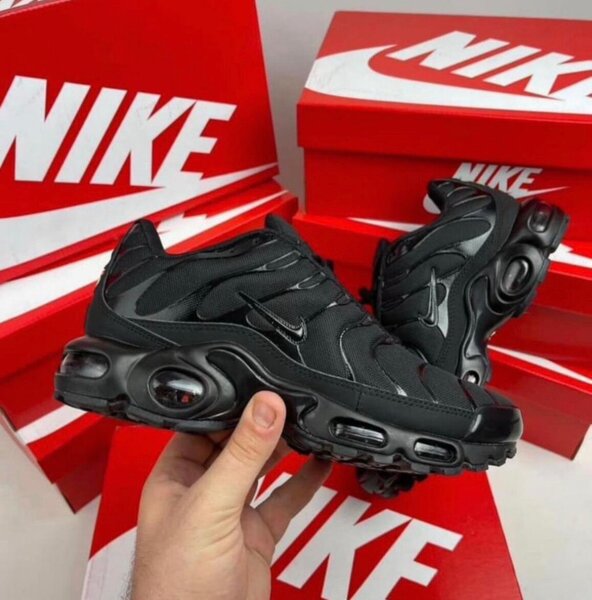 Chaussures Nike TN noir