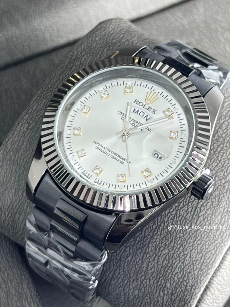 Montre de Luxe en Acier