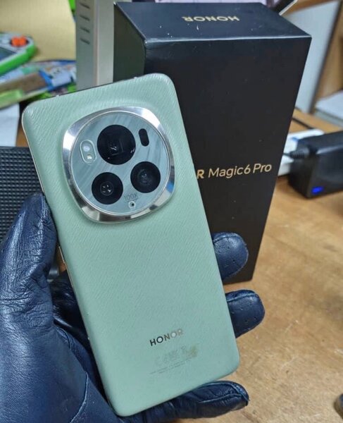 HONOR Magic6 Pro Smartphone