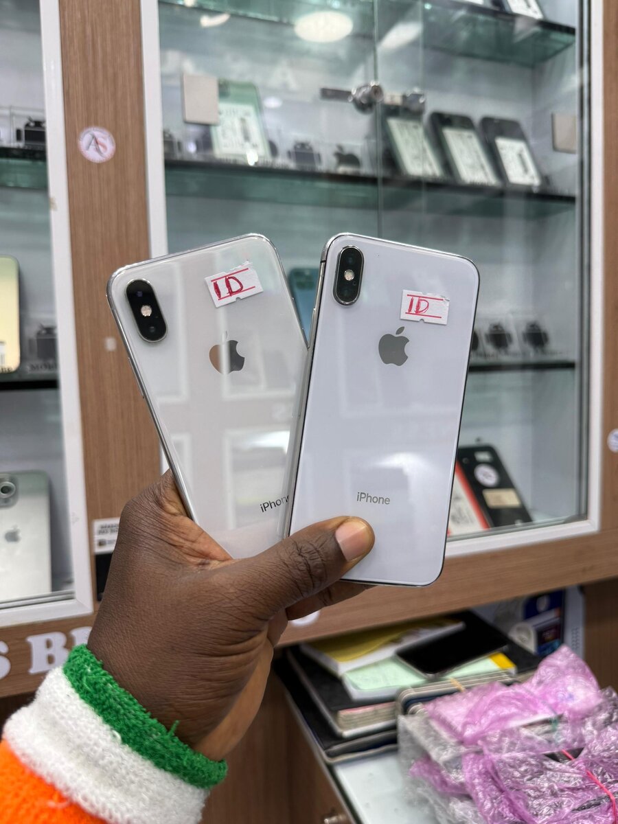 iPhone X sans ID 64Go