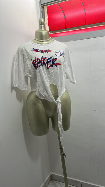 T-shirt décontracté noué