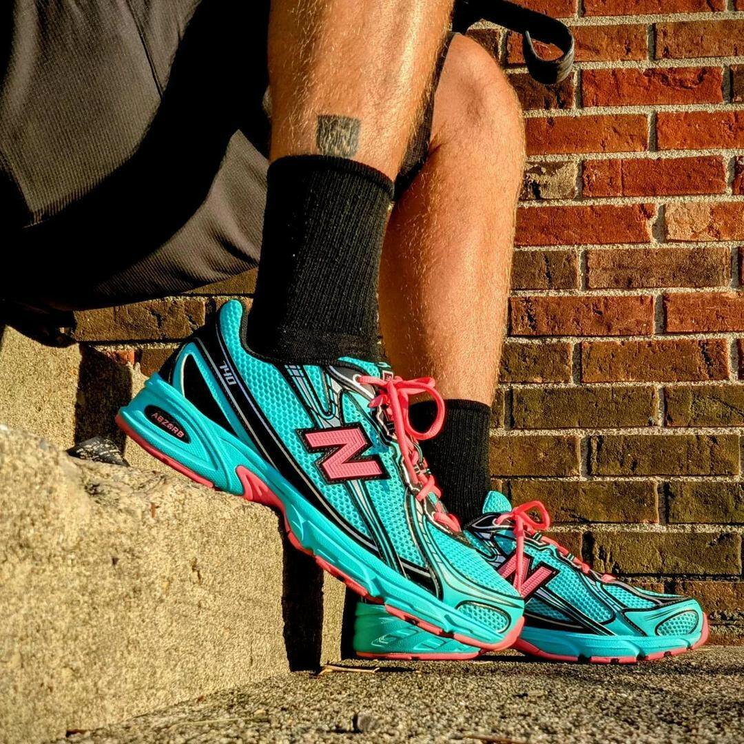 Baskets de running colorées
