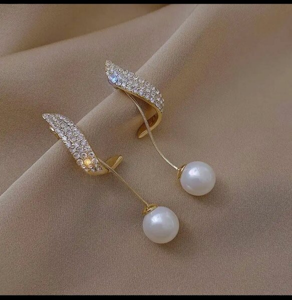 Boucle d'oreille strass et per