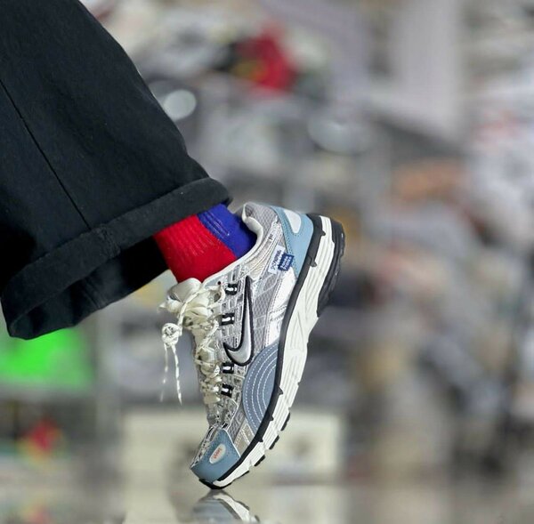 Nike Women's Sneakers Pink