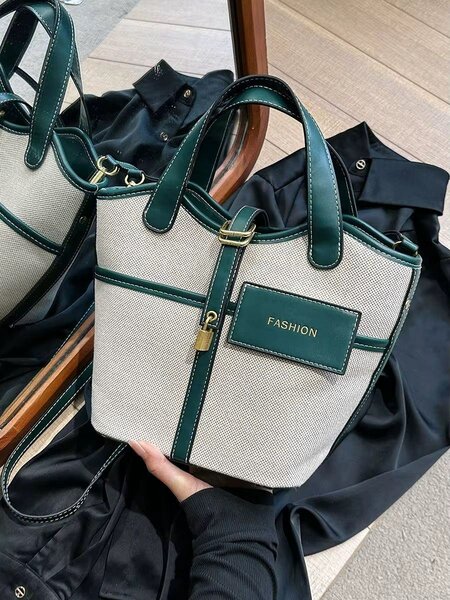 Sac à main élégant en toile