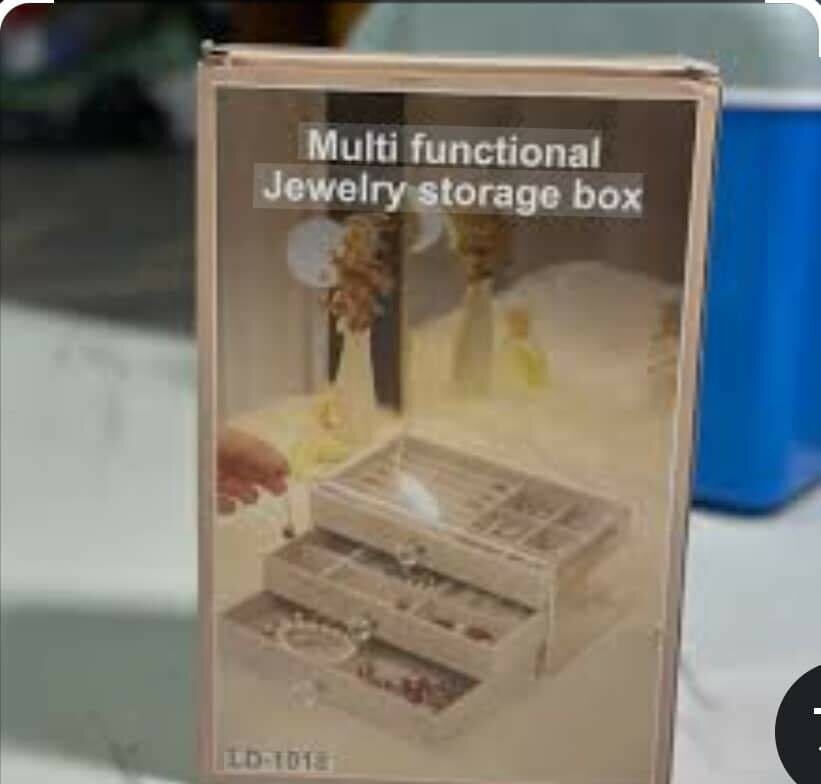 Boîte à bijoux multifonction