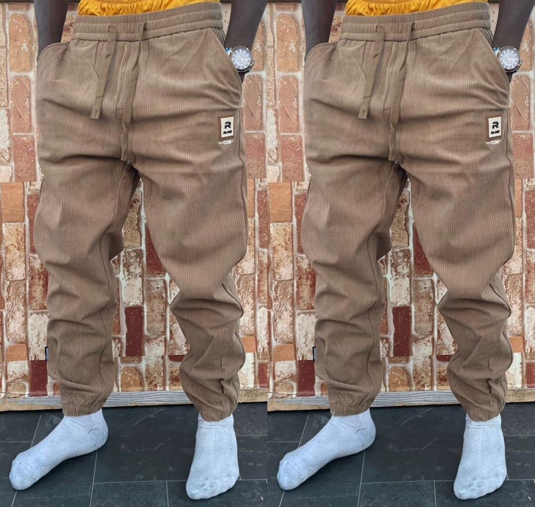 Pantalon cargo en velours côtelé