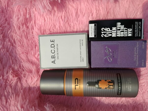 Parfum Homme 212 VIP Carolina Herrera EDT 212 Men 100ml