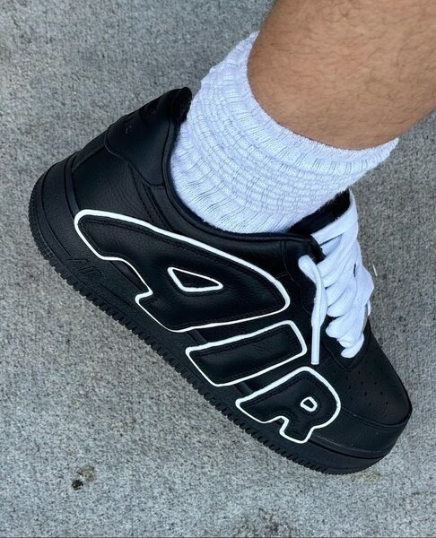 Nike Air Force 1 Black Sneakers